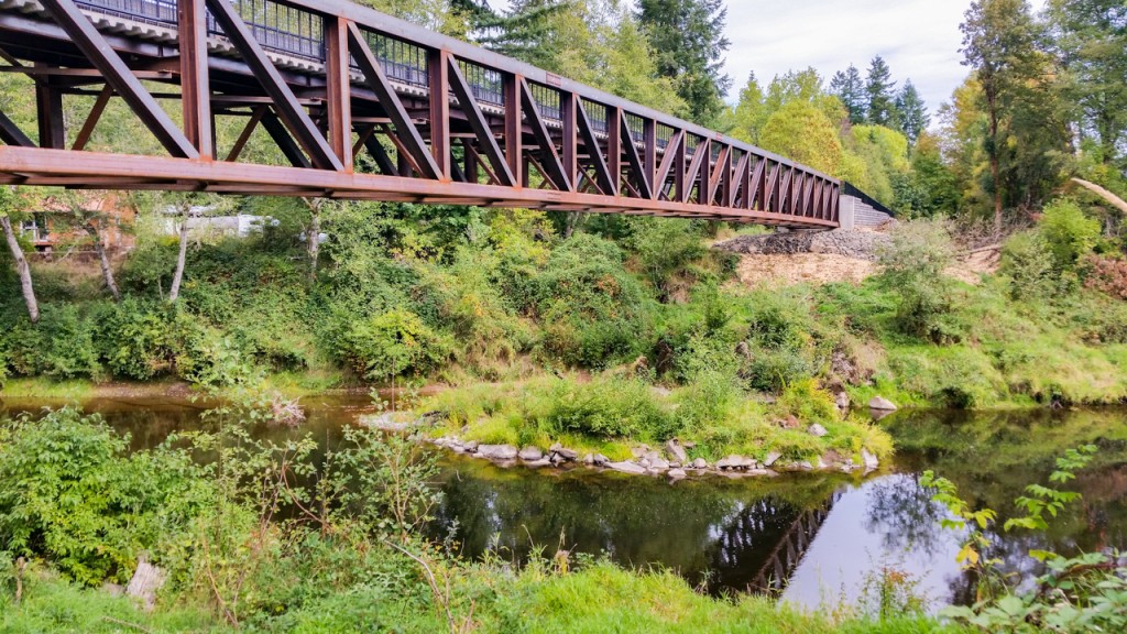 A new bridge over Chehalis River, courtesy Discover Lewis County